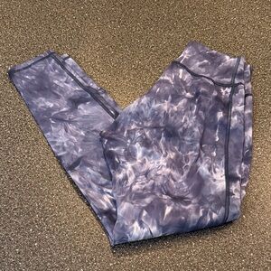 Gymshark Navy and White high waisted Leggings - size medium